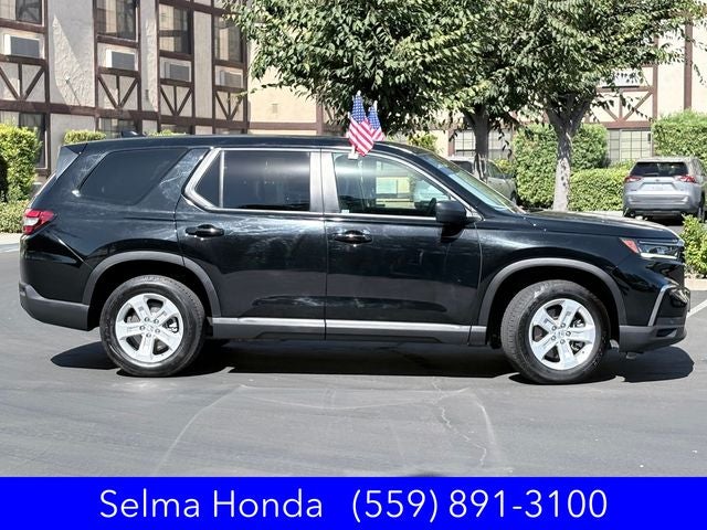 2023 Honda Pilot — interior view