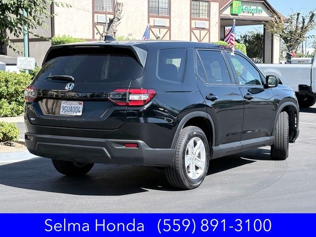2023 Honda Pilot — detail view