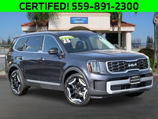 2025 Kia Telluride S in Panthera Metal — front three-quarter view